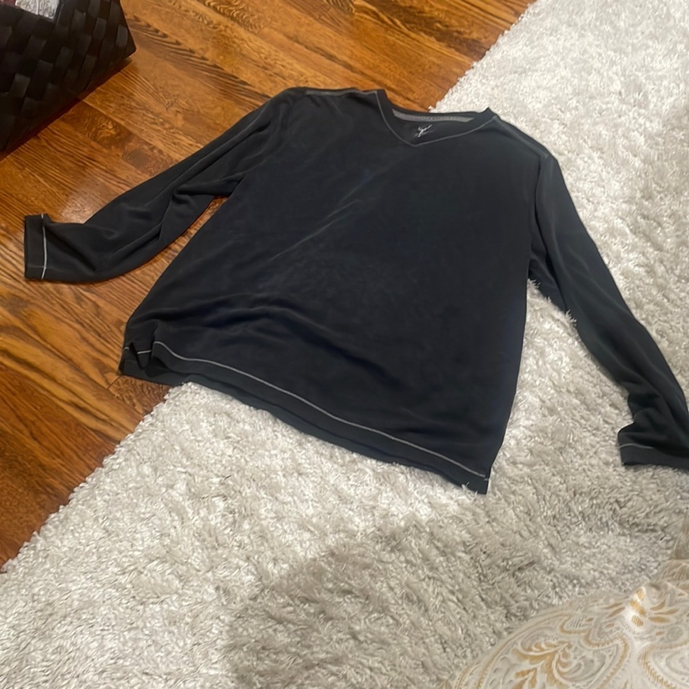 Men’s Long Sleeve Top Brand: No Coby XL